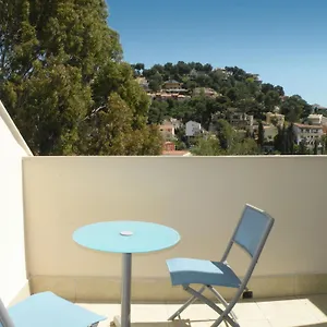 https://apartamentos-dona-carmen-malaga.es-andalucia.com