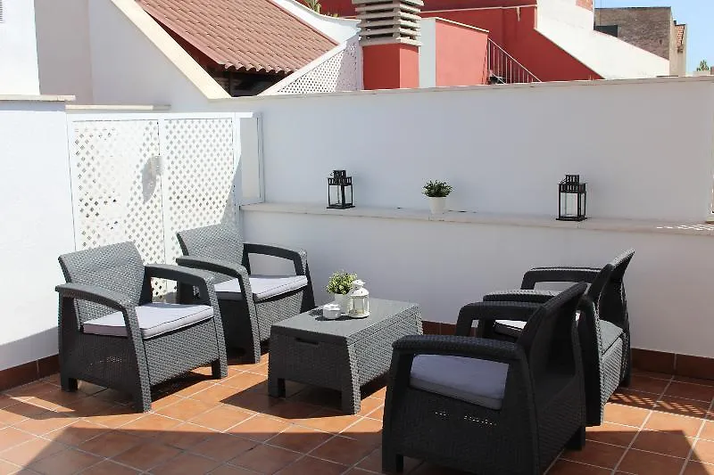 Suites Del Pintor Malaga Aparthotel