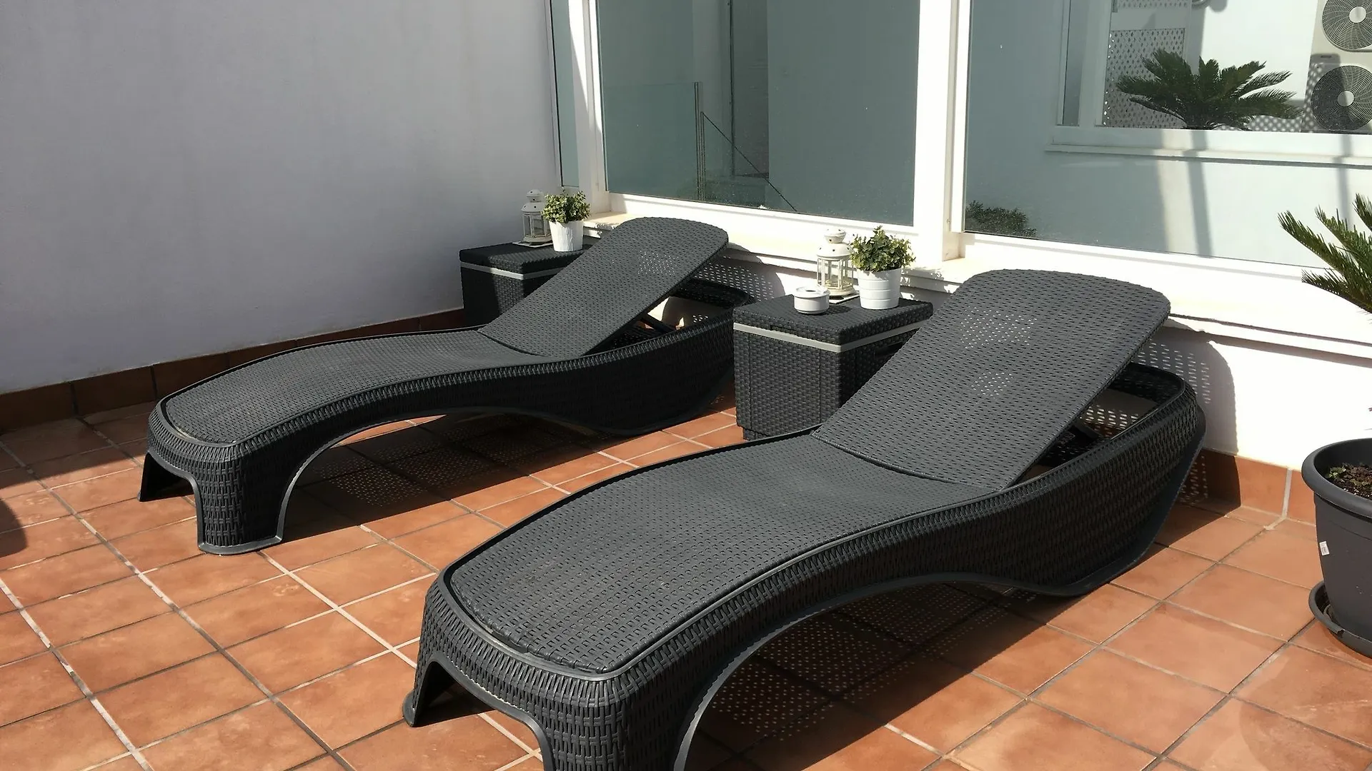 Aparthotel Suites Del Pintor Malaga